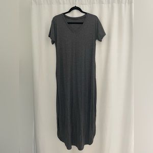 Women’s Huskary Maxi V-Neck T-Shirt Dress